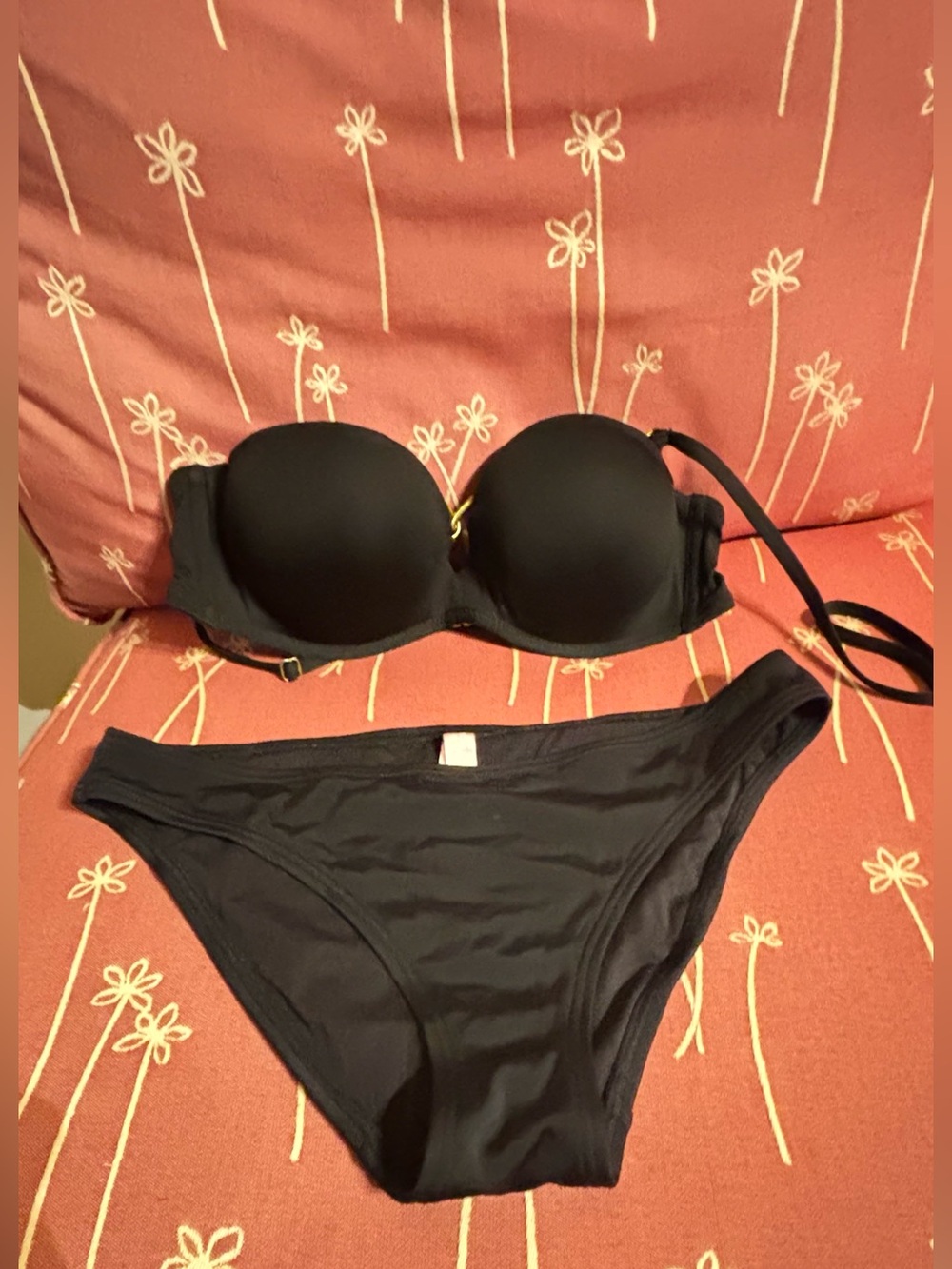 NWOT Vintage VS push up Black with removable straps  Bikini Set - flawless